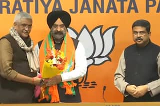 Punjab Assembly Polls: Akali Dal's Manjinder Singh Sirsa Joins BJP In Presence of Union Ministers