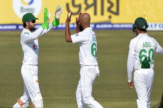 Ajaz Patel के बाद पाकिस्तानी गेंदबाज ने मचाया तहलका, पारी में झटके 8 विकेट