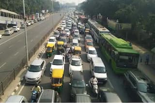 Govt Notifies Rules For Displaying Fitness Certificate, Registration Mark on Vehicles. 5 Points