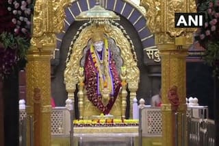 Shirdi Sai Baba Mandir News: शिरडी जाने का है प्लान तो पढ़ लें यह जरूरी खबर! मंदिर के लिए जारी हुआ यह आदेश...