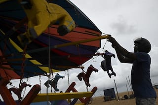 Chennai Imposes New Restrictions For New Year Amid Omicron; DJ Parties, Gathering On Beaches Banned. Check Rules