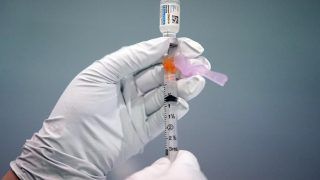 Battling Omicron: Here's How India is Vaccinating Its Teens Amid New COVID Variant Spread | Top Points