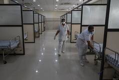Karnataka Issues New Guidelines For Hospitalisation, Discharge Of Omicron-Infected Patients | Details Here