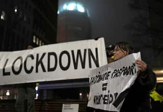 Netherlands Announces    Going Into Lockdown Again    Amid Omicron Surge Ahead of Christmas
