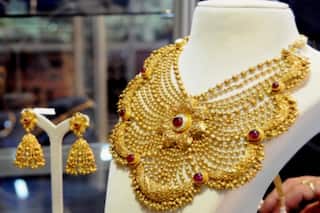 GOLD JEWELER JOYALUKKAS IPO: गोल्ड ज्वैलर जोयालुक्कास की IPO के जरिए 30 करोड़ डॉलर का जुटाने की योजना