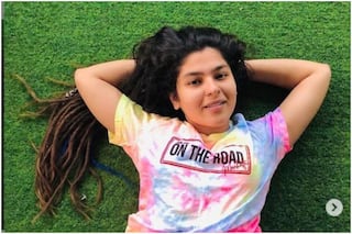 Nidhi Bhanushali Flaunts Her Sexy Midriff in Latest Pics, Fans Ask Her to Return as 'Hottie Sonu'