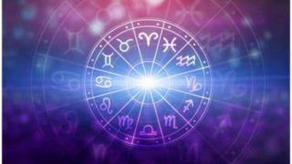 Horoscope Today, December 19, Sunday: Taurus Might Get Financial Gain, Capricorn Might Receive a Happy Marriage News