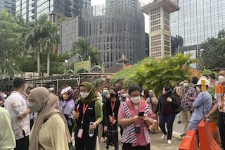 Indonesia's Strong Earthquake Causes Massive Damage, 2 Injured