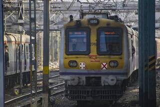 Mumbai: Central Railway to Replace 12 Non-AC Locals with AC Trains