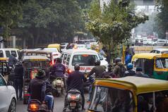 Traders Threaten To Hold Protest, Urge Delhi Govt To Withdraw Weekend Curfew, Odd-Even Rules