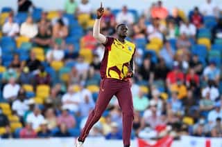 WI vs ENG, 5th T20I: Jason Holder ने चार गेंद में झटके चार विकेट, वेस्‍टइंडीज ने 3-2 से नाम की सीरीज
