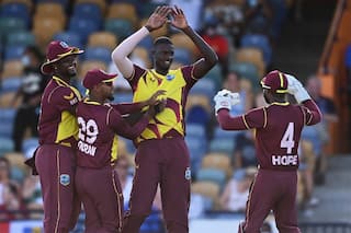 WI vs ENG 1st T20I: Jason Holder की करियर बेस्‍ट गेंदबाजी से गदगद हैं कीरोन पोलार्ड, बोले- जीतेंग अगला मैच