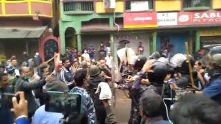 नेताजी की जयंती पर बंगाल में हंगामा, माल्यार्पण को लेकर भिड़े TMC-BJP कार्यकर्ता; धक्का मुक्की के बाद हुई फायरिंग