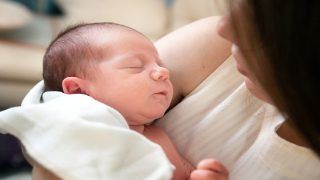 कोरोना के कारण महिलाएं गर्भ धारण करने से भी कर रही हैं परहेज, शोध में सामने आए कारण