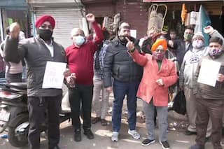 Allow Shops To Open On Weekends: Traders Urge Delhi Govt to Remove Odd-Even Rules