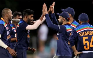 India vs South Africa, 3rd ODI: टॉस जीत पहले गेंदबाजी करेगी टीम इंडिया; अश्विन, अय्यर, भुवनेश्वर और शार्दुल बाहर