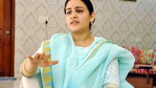 'Bhabhi Ji' BJP Me Hai: Who Is Aparna Yadav, Mulayam's Choti Bahu Who Dumped SP to Join Saffron Brigade