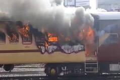 Fire Breaks Out in Danapur-Secunderabad Train Near Betul in MP, No Causality Reported