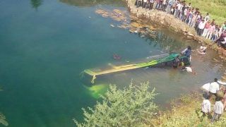 MP News: यात्रियों से भरी बस नदी में गिरी, मासूम बच्चे सहित तीन की मौत; 28 घायल