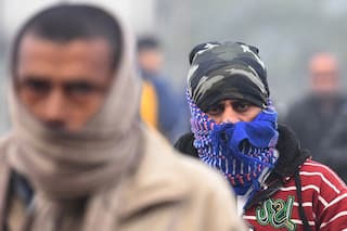 Is Delhi Govt Planning To Lift Covid Curbs in National Capital as Cases Dip? LG Baijal Likely To Decide On Jan 27