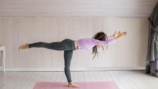 3 Yoga Asanas to Quickly Burn Fat And Get Toned Hips