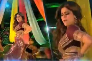 BB15 Grand Finale: Shamita Grooves To Pushpa's Saami Saami With Raqesh Bapat, Excited Much?