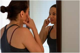 Yoga Tips: 5 Yoga Asanas to Practise Everyday to Get a Model Sculpted Face in 2022