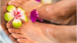 Skincare Tips: 6 Natural Ways to Get Rid of Dry Cracked Heels