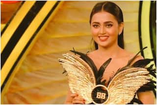 Bigg Boss में सलमान खान के साथ स्टेज पर नजर आए थे Sumit Sethi, अपना नया ट्रैक 'मजनू' किया था प्रमोट