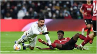 Real Madrid Cruise to Win; Barca Held in Granada