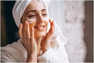 Include These 5 Superfoods to Your Winter Diet For a Glowing Skin