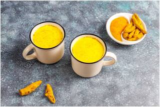 Turmeric Milk For Skin And Health: Here's Why You Should Add Golden Milk to Your Daily Diet