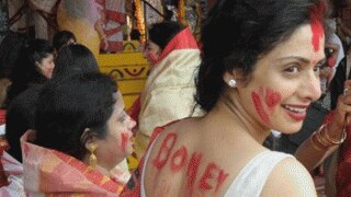 श्रीदेवी की पीठ पर सिंदूर से लिखा था Boney Kapoor का नाम, लाल रंग ने कुरेद दी याद