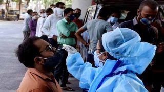 Coronavirus Cases in India: एक दिन में कोरोना से 1,79,723 लोग हुए संक्रमित, ओमिक्रॉन के भी बढ़ रहे मामले