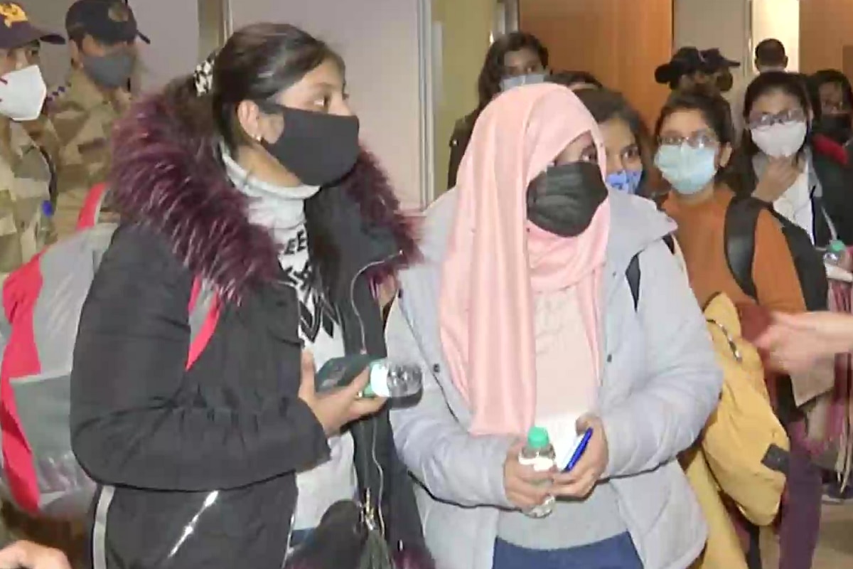 Operation Ganga: First Air India Evacuation Flight Carrying 219 Indian Nationals From Ukraine Lands In Mumbai