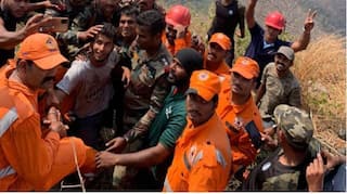 Army Rescues Trekker, Trapped in Malampuzha Mountains For 43 Hours In Kerala | WATCH