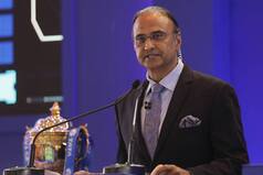 Khaleel Sold To Delhi Or Mumbai? Netizens Debate Charu Sharma's Blunder At IPL Auction 2022