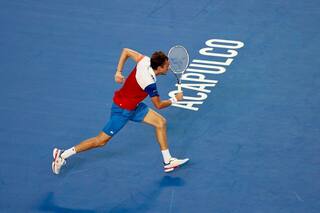 Russia-Ukraine Crisis: रूस के टेनिस खिलाड़ी डेनियल मेदवेदेव ने की शांति की अपील