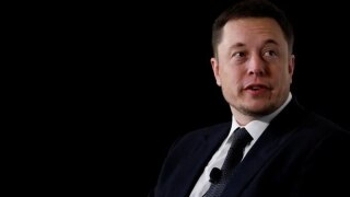 Elon Musk says He Would Reverse Twitter Ban on Donald Trump