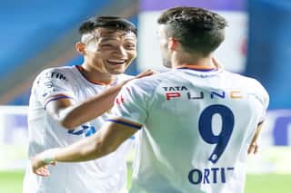 ISL 2021-22: Ortiz Shines as FC Goa Thrash Chennaiyin FC to Keep Playoff Hopes Alive | Football News
