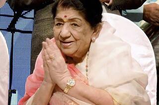 Lata Mangeshkar को मिले इन 45 अवॉर्ड्स में से आप कितनों के नाम जानते हैं
