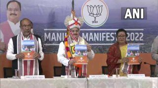 BJP ने लॉन्‍च किया मणिपुर का घोषणा पत्र, लड़कियों को 25 हजार रुपए, स्‍कूटी, उज्‍जवला के 2 सिलिंडर फ्री, एम्‍स समेत कई बड़े वादे किए