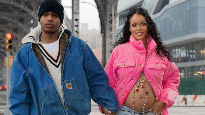 Rihanna Is Pregnant, Flaunts Her Baby Bump With Boyfriend Rapper A$AP Rocky: Watch Now
