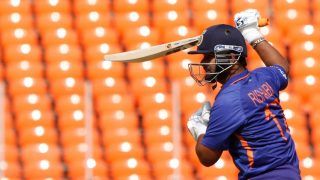 Rishabh Pant से ओपनिंग कराना टीम इंडिया का प्रयोग, अगर काम करा तो वर्ल्ड कप में आजमाएगा भारत: Sunil Gavaskar