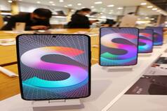Samsung Launches Global Sales of Galaxy S22, Galaxy Tab S8 Series