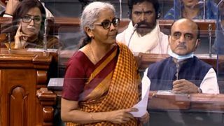 वित्त मंत्री सीतारमण का कांग्रेस पर हमला, कहा- मोदी सरकार देश को UPA के 'अंधकाल' से 'अमृतकाल' में ले जाने में जुटी