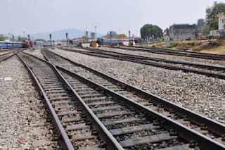 Hyderabad Techie Jumps Before Speeding Train, Dies Over 'Love'