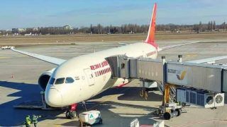 रूस से जारी तनातनी के बीच यूक्रेन से 241 यात्र‍ियों को लेकर Air India की स्‍पेशल फ्लाइट दिल्‍ली में लैंड
