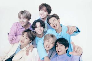 BTS' RM, Jimin, Suga Groove To Viral Kacha Badam Song, ARMY Goes Berserk | Watch