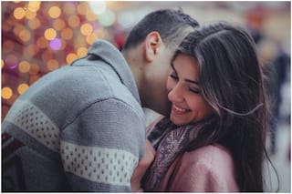 Numerology Tips For Valentine's Day: Lucky Colour to Wear And Lucky Gift For Your Partner as Per Your Birthdate